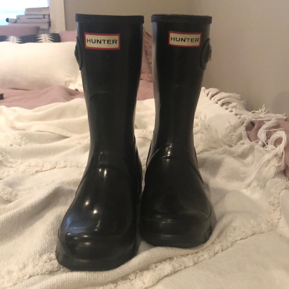 Used hunter boots in good shape